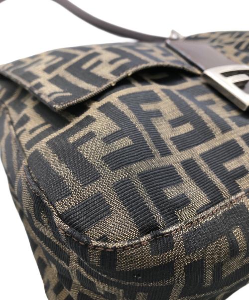 FENDI（フェンディ）FENDI (フェンディ) マンマバケット／MAMMA BAGUETTE カーキの古着・服飾アイテム