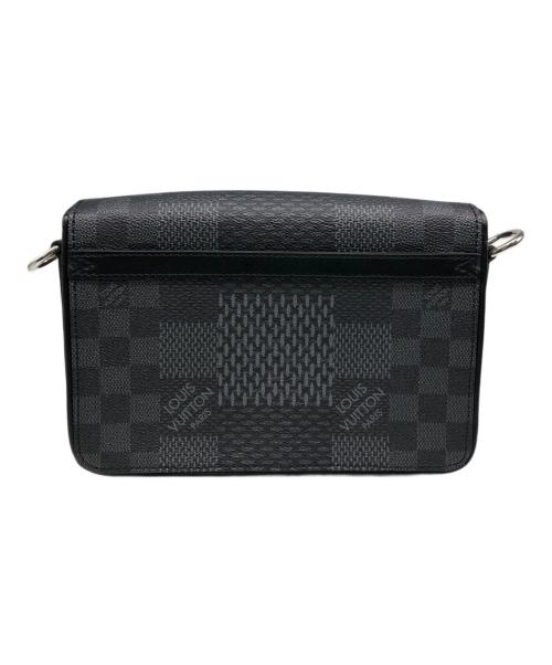 LOUIS VUITTON（ルイ ヴィトン）LOUIS VUITTON (ルイ ヴィトン) ダミエ・グラフィット ステュディオ メッセンジャー／Ⅾ’AMIER GRAFIT STUDIO MESSENGER ブラックの古着・服飾アイテム