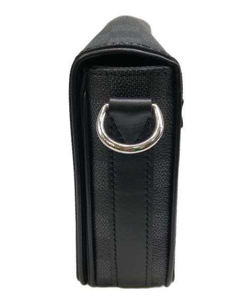 LOUIS VUITTON（ルイ ヴィトン）LOUIS VUITTON (ルイ ヴィトン) ダミエ・グラフィット ステュディオ メッセンジャー／Ⅾ’AMIER GRAFIT STUDIO MESSENGER ブラックの古着・服飾アイテム