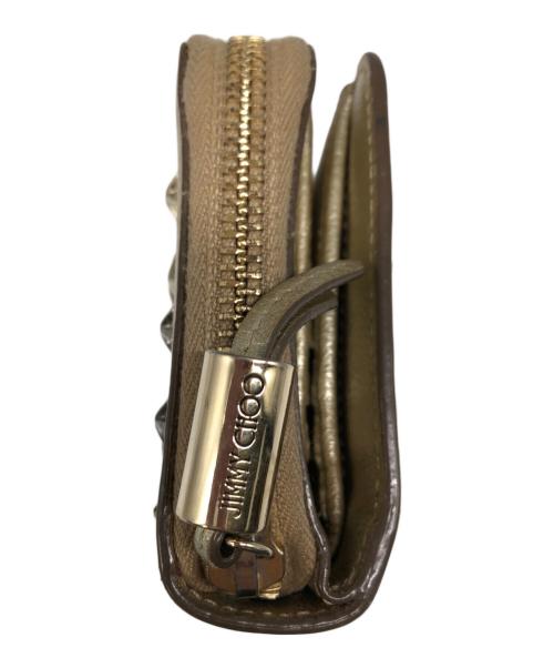 JIMMY CHOO（ジミーチュウ）JIMMY CHOO (ジミーチュウ) スタースタッズレザーウォレット／STAR STUDS LEATHER WALLET ベージュの古着・服飾アイテム