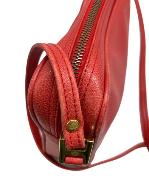 MCM（エムシーエム）MCM (エムシーエム) ショルダーバッグ レッドの古着・服飾アイテム