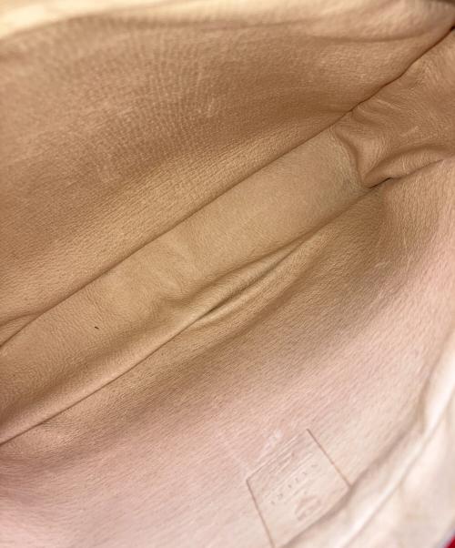 MCM（エムシーエム）MCM (エムシーエム) ショルダーバッグ レッドの古着・服飾アイテム