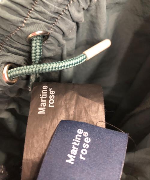 MARTINE ROSE（マーティン・ローズ）MARTINE ROSE (マーティン・ローズ) サイドラインナイロンパンツ／SIDE LINE NYLON PANTS グリーン サイズ:Mの古着・服飾アイテム