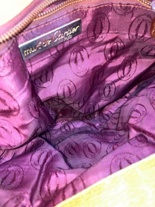 Cartier（カルティエ）Cartier (カルティエ) レザーショルダーバッグ ベージュの古着・服飾アイテム