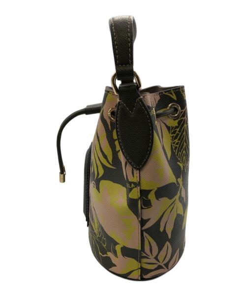 FURLA（フルラ）FURLA (フルラ) クリオ バケットバッグ／CLIO BUCKET BAG ベージュ×オリーブの古着・服飾アイテム