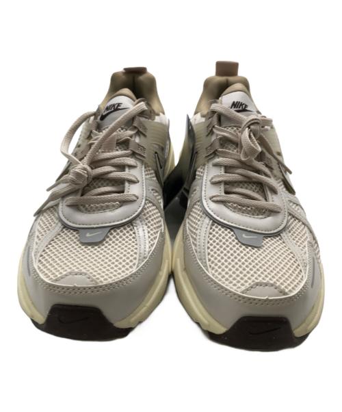 NIKE（ナイキ）NIKE (ナイキ) W V2K RUN LT ベージュ サイズ:28の古着・服飾アイテム