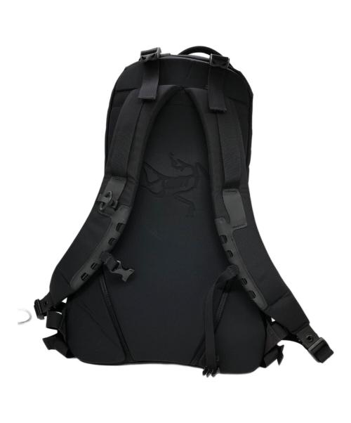 ARC'TERYX（アークテリクス）ARC'TERYX (アークテリクス) アロー22／Arro 22 ブラック×ピンクの古着・服飾アイテム