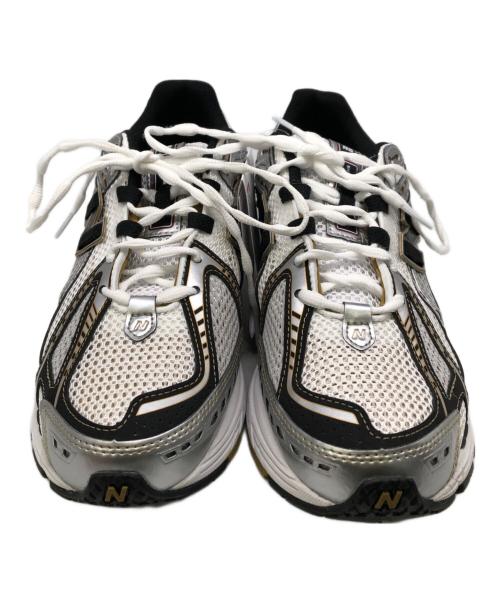 NEW BALANCE（ニューバランス）NEW BALANCE (ニューバランス) M1906RA SILVER ホワイト×ブラック サイズ:28.5cmの古着・服飾アイテム