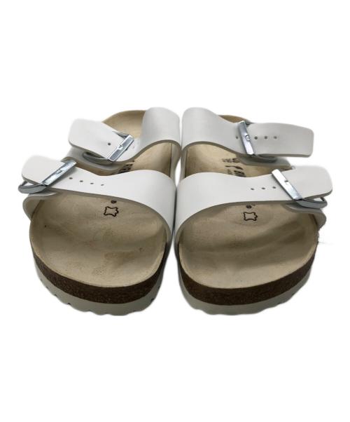 BIRKENSTOCK（ビルケンシュトック）BIRKENSTOCK (ビルケンシュトック) アリゾナBS／ARIZONA BS ホワイト サイズ:26cmの古着・服飾アイテム