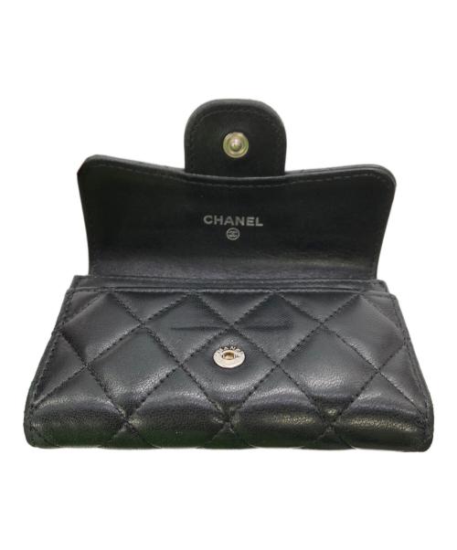 CHANEL（シャネル）CHANEL (シャネル) マトラッセ ココマーク カードケース／MATELASSE COCO MARK CARD CASE ブラックの古着・服飾アイテム