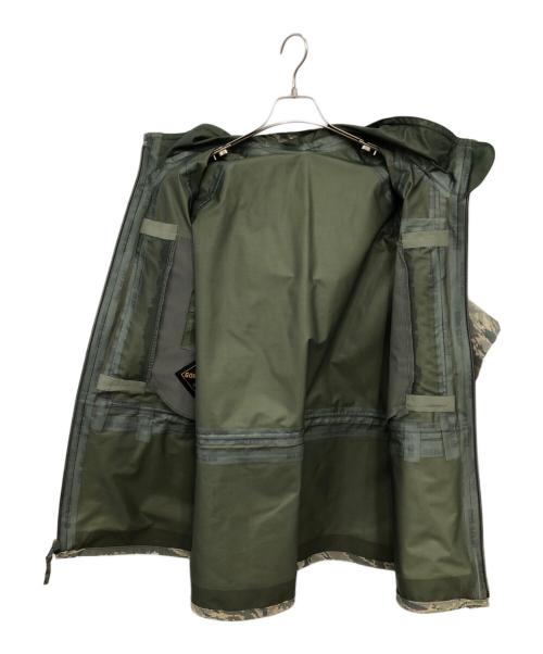 US ARMY（ユーエスアーミー）US ARMY (ユーエスアーミー) APCS GORE-TEX® MOUNTAINP ARKA／APCS ゴアテックス マウンテンパーカー カーキ サイズ:Large-Shortの古着・服飾アイテム