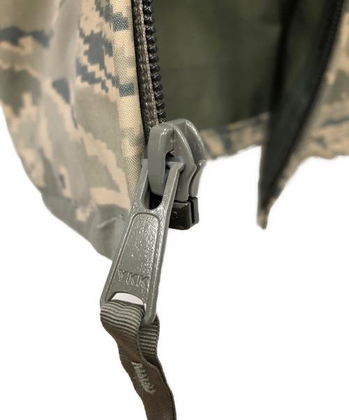 US ARMY（ユーエスアーミー）US ARMY (ユーエスアーミー) APCS GORE-TEX® MOUNTAINP ARKA／APCS ゴアテックス マウンテンパーカー カーキ サイズ:Large-Shortの古着・服飾アイテム