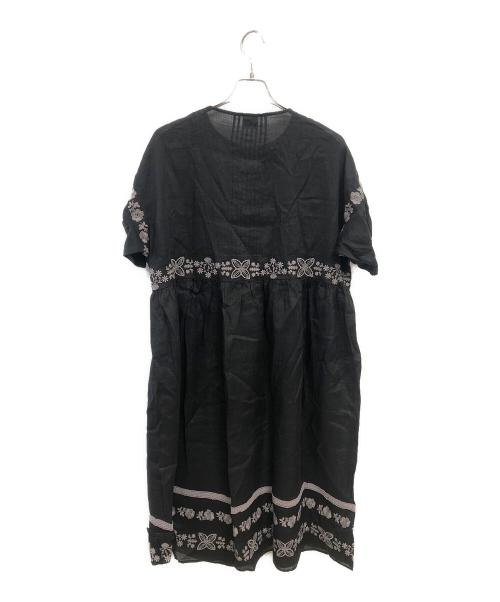 TSUHARU by samansa Mos2（ツハル バイ サマンサモスモス）TSUHARU by samansa Mos2 (ツハル バイ サマンサモスモス) SUMMER FLOWER EMBROIDERY LACE ONE-PIECE／夏花刺繍レースワンピース ブラック サイズ:SIZE FREEの古着・服飾アイテム
