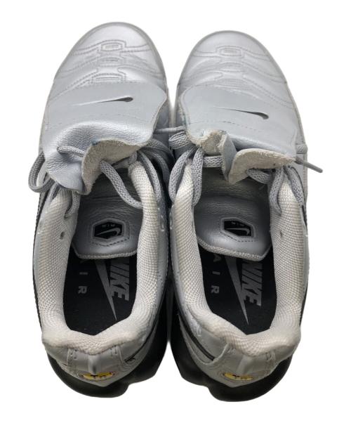 NIKE（ナイキ）NIKE (ナイキ) Air Max Plus Tiempo／エアマックス プラス ティエンポ シルバー サイズ:23.5cmの古着・服飾アイテム