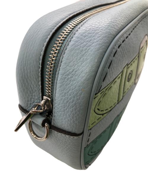 COACH（コーチ）COACH (コーチ) ジェイミー カメラバッグ トロンプルイユプリント／JAMIE CAMERA BAG  TROMPE-L’OEI'L PRINT スカイブルーの古着・服飾アイテム