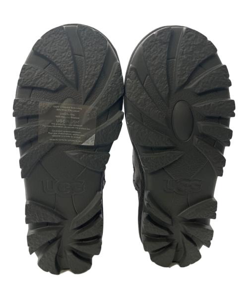 UGG（アグ）UGG (アグ) ESSENTIAL MINI MOUTON BOOTS／エッセンシャルミニ ムートンブーツ グレー サイズ:24cm 未使用品の古着・服飾アイテム