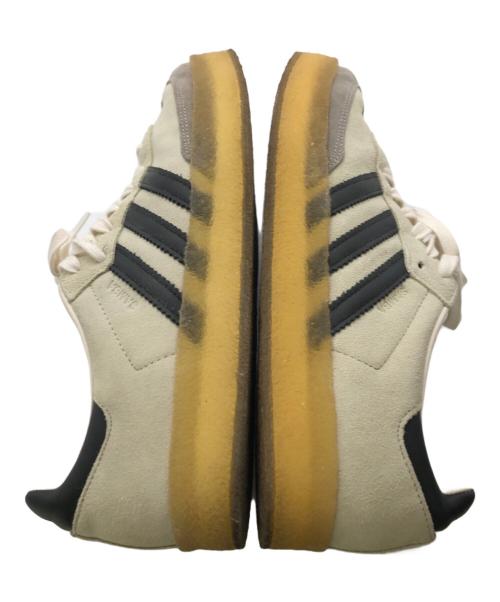 adidas（アディダス）adidas (アディダス) KITH RONNIE FIEG (キスロニーフィグ) CLARKS (クラークス) 8th Street Samba Kithmas／8th ストリートサンバ キスマス グレー サイズ:28.5cmの古着・服飾アイテム