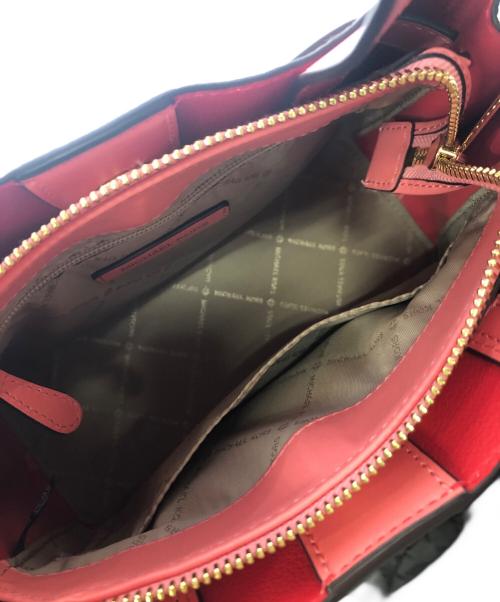 MICHAEL KORS（マイケル・コース）MICHAEL KORS (マイケルコース) EMILIA SMALL SATCHEL／エミリア スモールサッチェル ピンクの古着・服飾アイテム