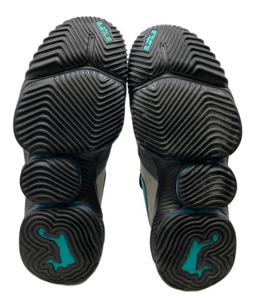 NIKE（ナイキ）NIKE (ナイキ) ローカットスニーカー グレー×グリーン サイズ:27.5cmの古着・服飾アイテム