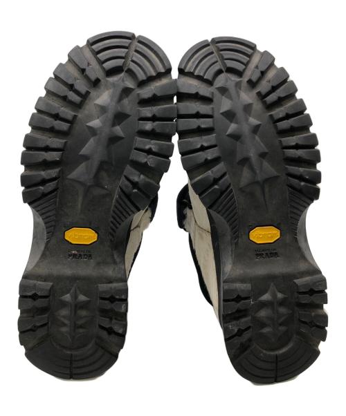 PRADA（プラダ）PRADA (プラダ) カーフヘアー ハイキングブーツ／Calf Hair Hiking Boots ホワイト×ブラック サイズ:38の古着・服飾アイテム