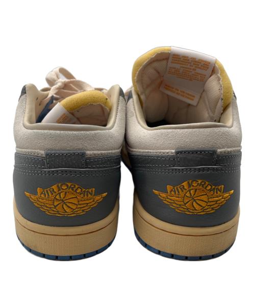 NIKE（ナイキ）NIKE (ナイキ) エアジョーダン 1 ロー