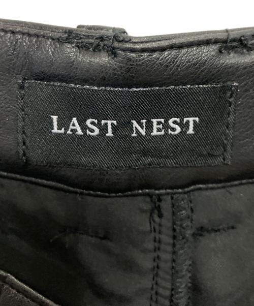 lastnest（ラストネスト）lastnest (ラストネスト) フェイクレザーパンツ ブラック サイズ:XLの古着・服飾アイテム