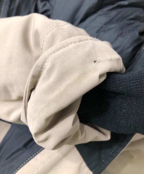 CANADA GOOSE（カナダグース）CANADA GOOSE (カナダグース) ポーランド パーカ／POLAND PARKA ベージュ サイズ:Sの古着・服飾アイテム