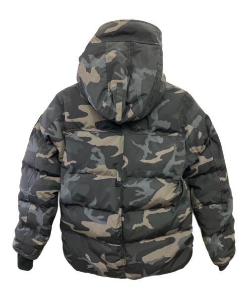 CANADA GOOSE（カナダグース）CANADA GOOSE (カナダグース) ダウンジャケット グレー サイズ:Mの古着・服飾アイテム