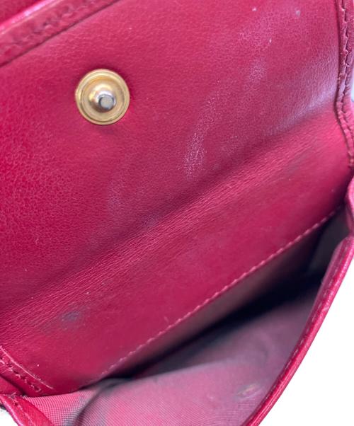 FENDI（フェンディ）FENDI (フェンディ) 2つ折り財布 レッドの古着・服飾アイテム