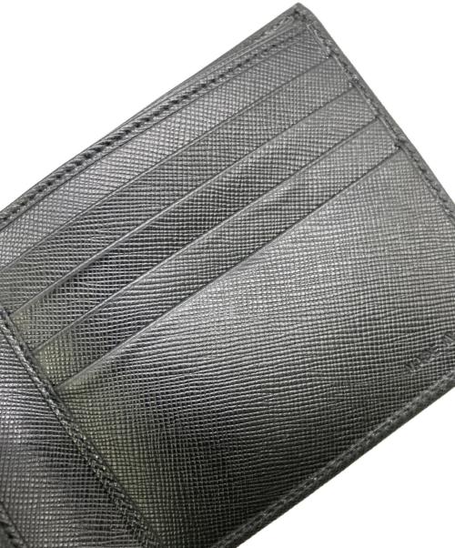 PRADA（プラダ）PRADA (プラダ) 2つ折り財布 ブラックの古着・服飾アイテム