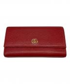 GUCCIグッチ）の古着「長財布」｜レッド×ゴールド