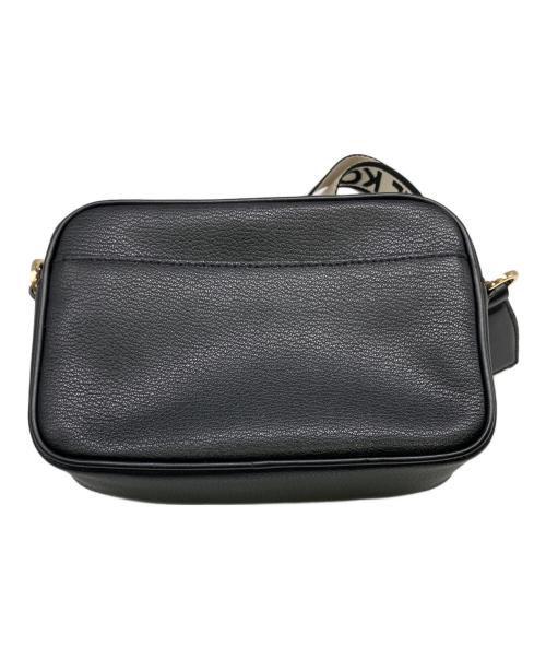 MICHAEL KORS（マイケル・コース）MICHAEL KORS (マイケル・コース) ショルダーバッグ ブラック×ホワイトの古着・服飾アイテム