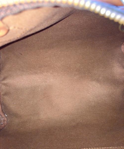 LOUIS VUITTON（ルイ ヴィトン）LOUIS VUITTON (ルイ ヴィトン) ハンドバッグ モノグラム スピーディ25 ブラウンの古着・服飾アイテム