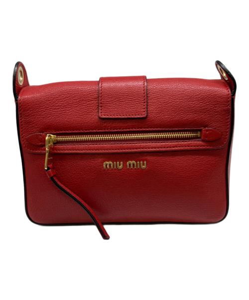 MIU MIU（ミュウミュウ）MIU MIU (ミュウミュウ) ショルダーバッグ レッドの古着・服飾アイテム