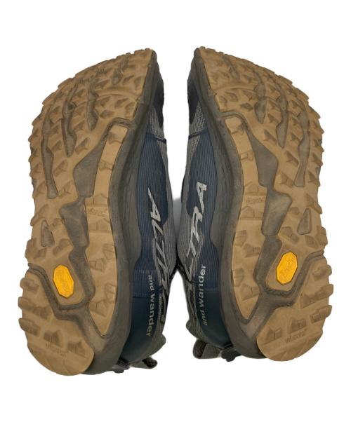 ALTRA（アルトラ）ALTRA (アルトラ) and wander (アンドワンダー) スニーカー グレー サイズ:27.5cmの古着・服飾アイテム