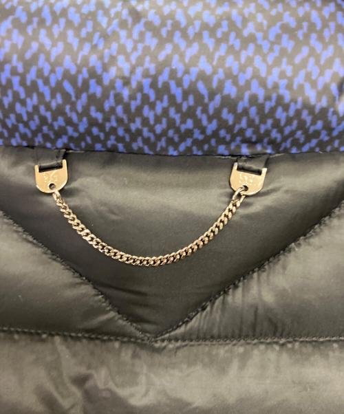 MaxMara（マックスマーラ）MaxMara (マックスマーラ) ヘリボーンプリントダウンコート ネイビー サイズ:40の古着・服飾アイテム