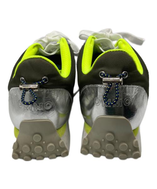 OMMO（オーエムエムオー）OMMO (オーエムエムオー) スニーカー ネイビー×シルバー サイズ:25cmの古着・服飾アイテム