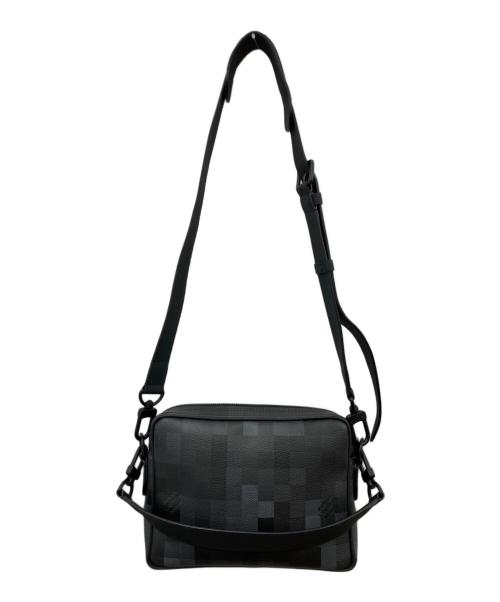 LOUIS VUITTON（ルイ ヴィトン）LOUIS VUITTON (ルイ ヴィトン) メッセンジャーバッグ ブラックの古着・服飾アイテム