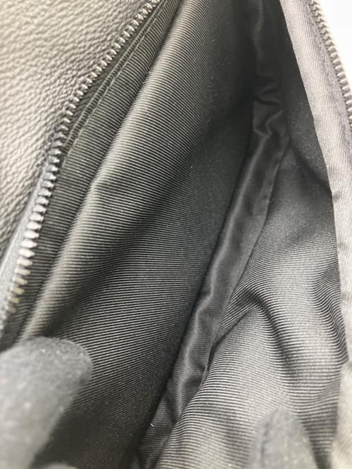 LOUIS VUITTON（ルイ ヴィトン）LOUIS VUITTON (ルイ ヴィトン) メッセンジャーバッグ ブラックの古着・服飾アイテム