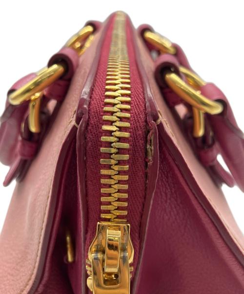 MIU MIU（ミュウミュウ）MIU MIU (ミュウミュウ) マドラス ピンクの古着・服飾アイテム