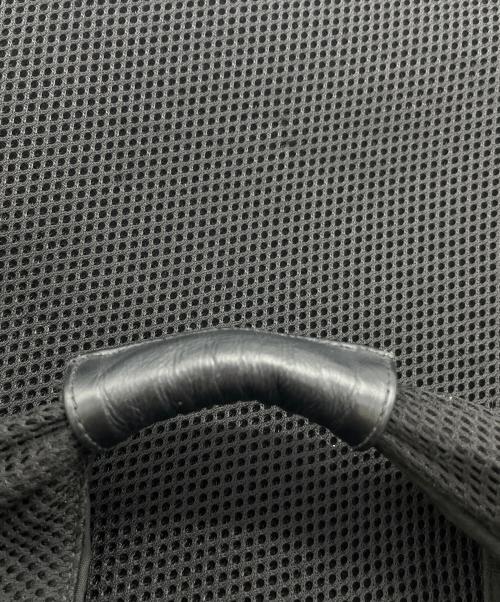 MM6 Maison Margiela（エムエムシックスメゾンマルジェラ）MM6 Maison Margiela (エムエムシックスメゾンマルジェラ) ジャパニーズ トライアングル ミディアム メッシュ ブラックの古着・服飾アイテム