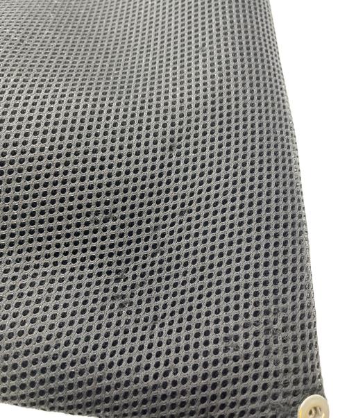 MM6 Maison Margiela（エムエムシックスメゾンマルジェラ）MM6 Maison Margiela (エムエムシックスメゾンマルジェラ) ジャパニーズ トライアングル ミディアム メッシュ ブラックの古着・服飾アイテム