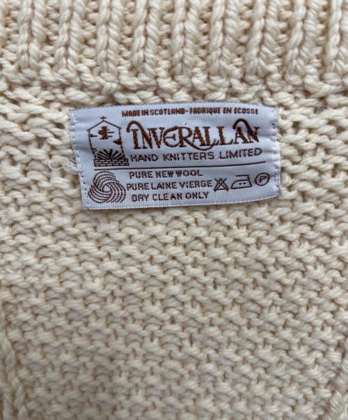 INVERALLAN（インバーアラン）INVERALLAN (インバーアラン) ケーブルニットカーディガン アイボリー サイズ:Freeの古着・服飾アイテム