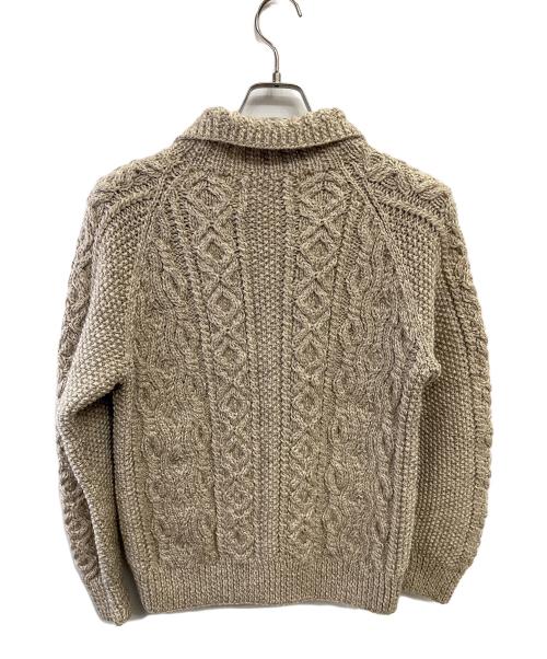 INVERALLAN（インバーアラン）INVERALLAN (インバーアラン) ケーブルニットカーディガン ベージュ サイズ:Freeの古着・服飾アイテム