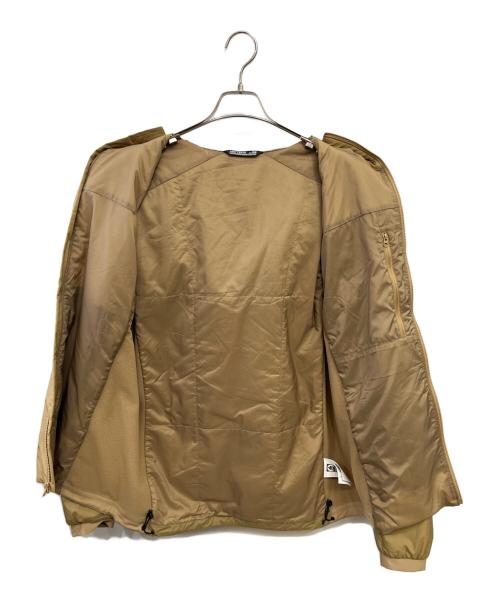 ARC'TERYX（アークテリクス）ARC'TERYX (アークテリクス) ATOM HOODY カーキ サイズ:Mの古着・服飾アイテム