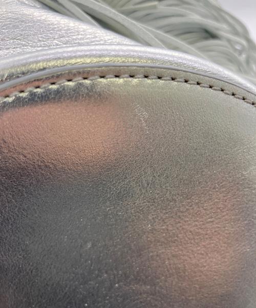 J&M DAVIDSON（ジェイ＆エム デヴィッドソン）J&M DAVIDSON (ジェイ＆エム デヴィッドソン) フリンジカーニバルミニバッグ シルバーカラーの古着・服飾アイテム