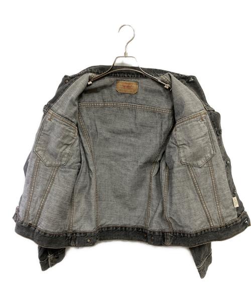 LEVI'S（リーバイス）LEVI'S (リーバイス) 先染めブラックデニムジャケット グレー サイズ:38の古着・服飾アイテム