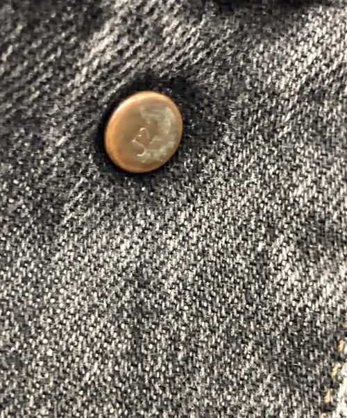 LEVI'S（リーバイス）LEVI'S (リーバイス) 先染めブラックデニムジャケット グレー サイズ:38の古着・服飾アイテム