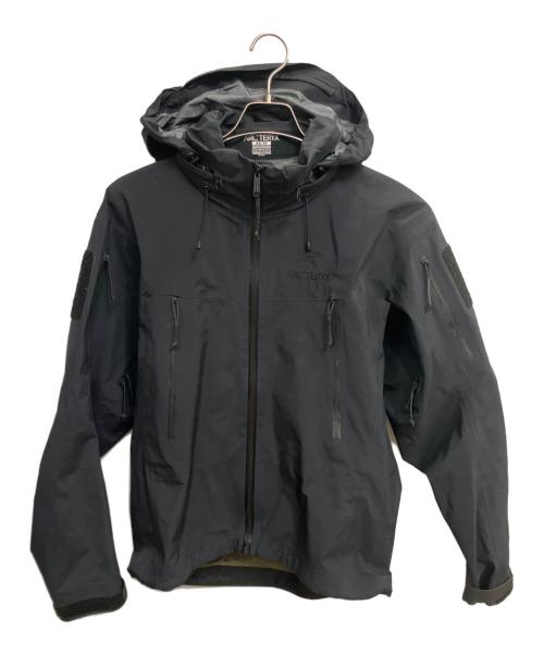 ARC'TERYX（アークテリクス）ARC'TERYX (アークテリクス) LEAF ALPHA JACKET ブラック サイズ:XSの古着・服飾アイテム