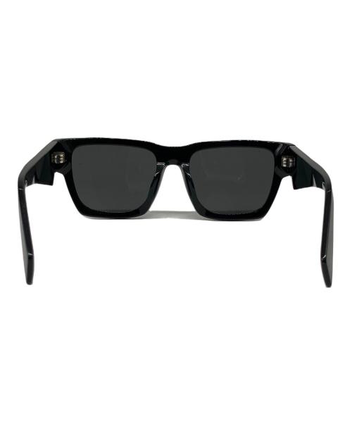 PRADA（プラダ）PRADA (プラダ) シンボルサングラス ブラック サイズ:54□19の古着・服飾アイテム